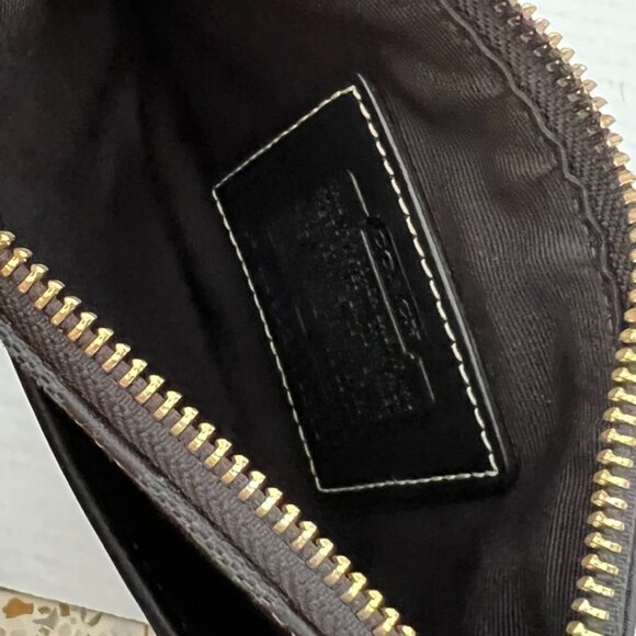 Coach Monogram Logo Crossbody Small Bag / VIBE - Picture 6 of 6